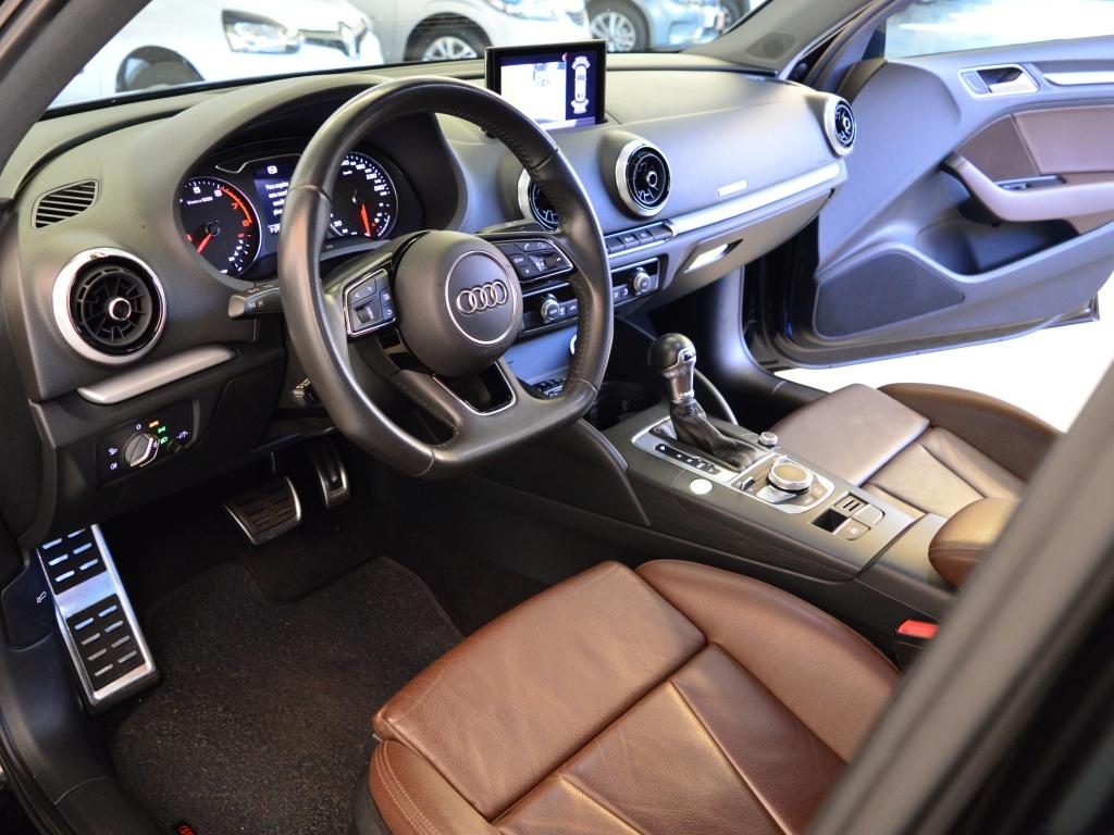 AUDI A3 Sedan - Foto