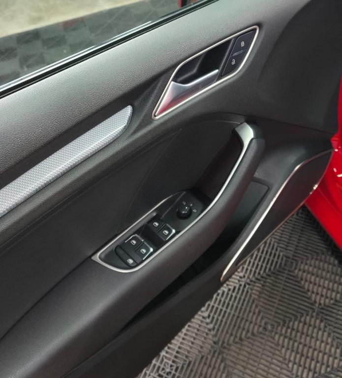 AUDI A3 Sedan - Foto