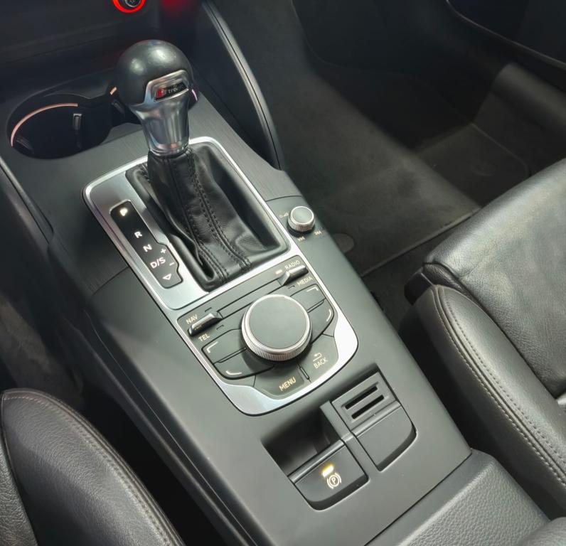 AUDI A3 Sedan - Foto