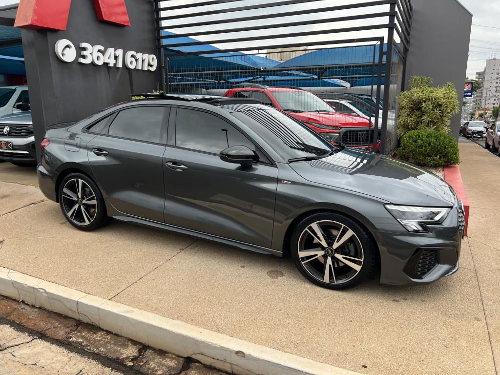 AUDI A3 Sedan - Foto