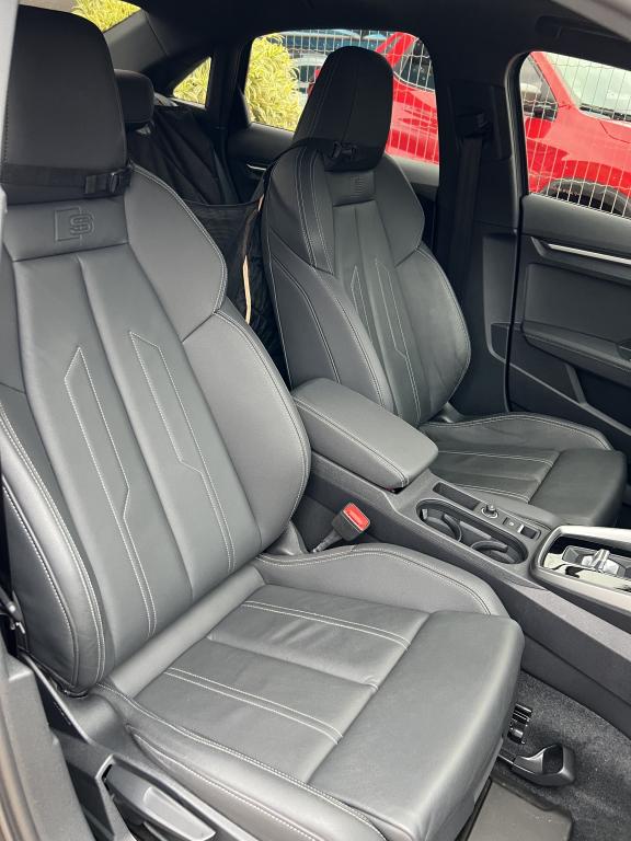 AUDI A3 Sedan - Foto