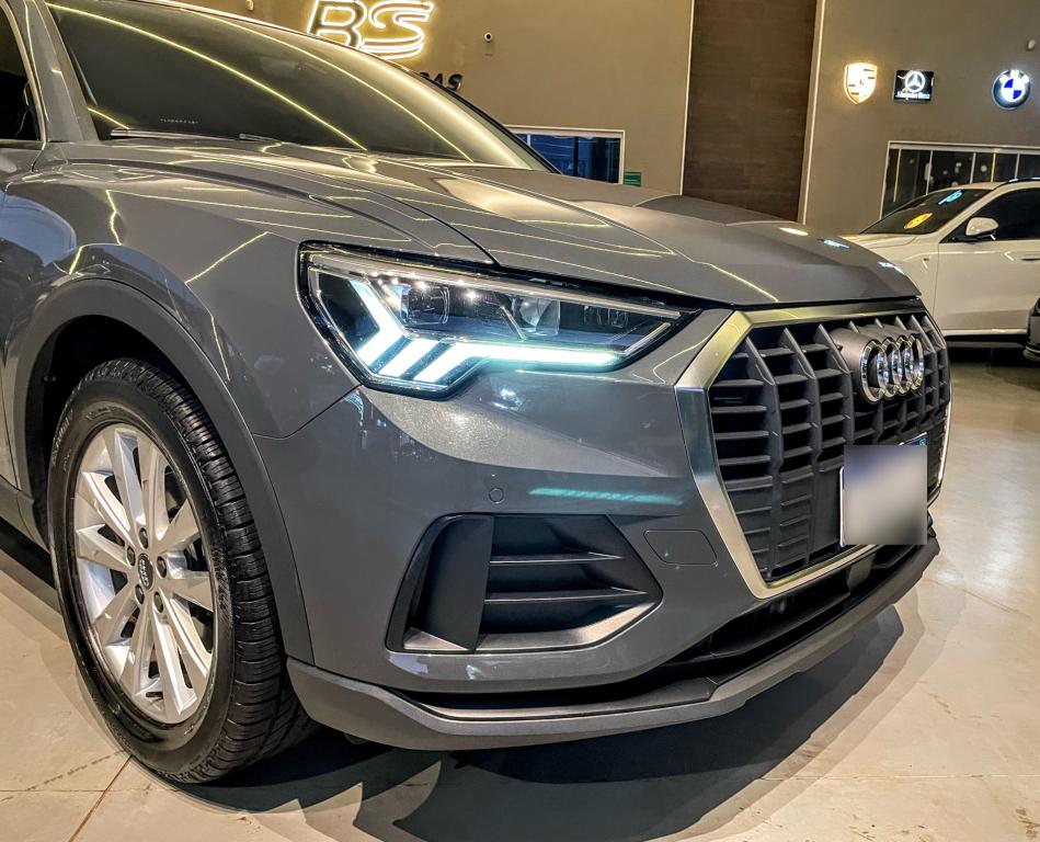 AUDI Q3 - Foto