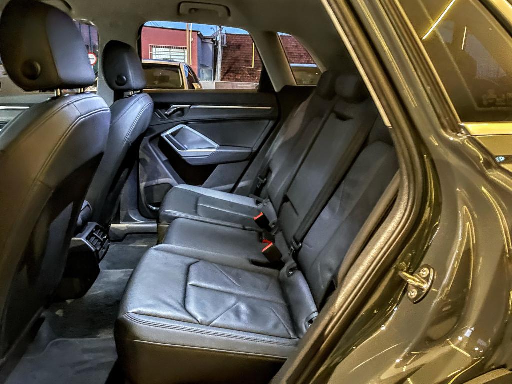 AUDI Q3 - Foto