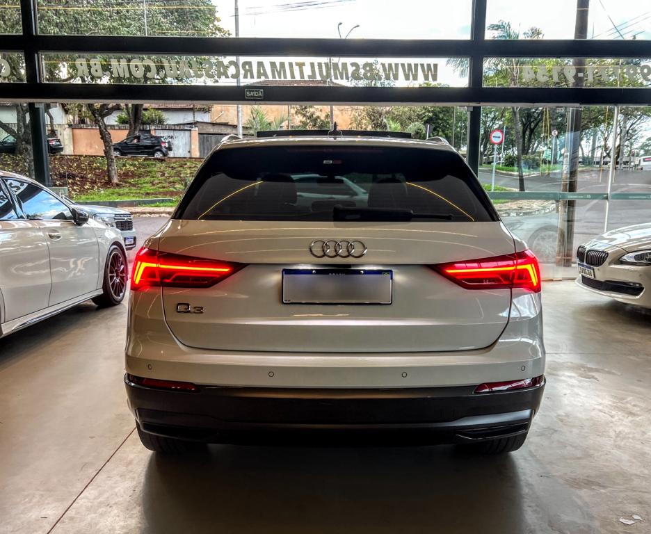 AUDI Q3 - Foto