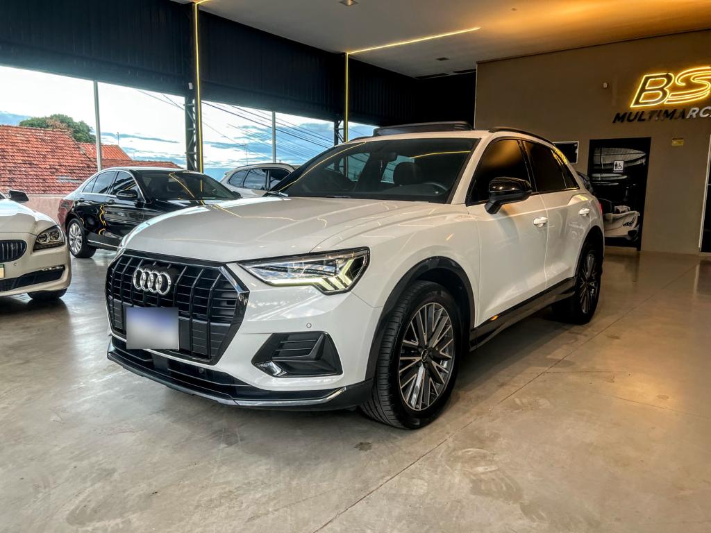 AUDI Q3 - Foto