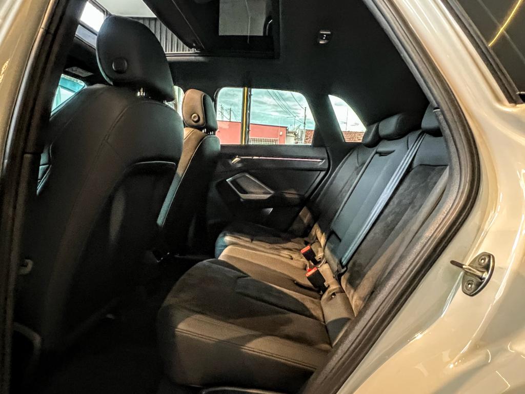 AUDI Q3 - Foto