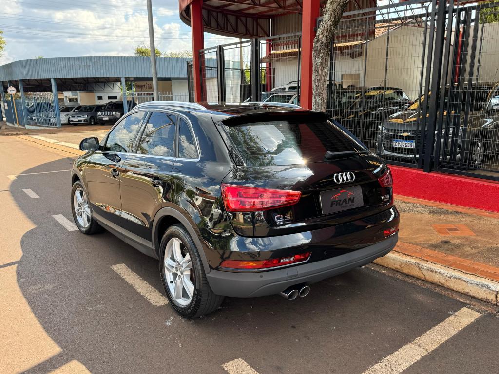 AUDI Q3 - Foto