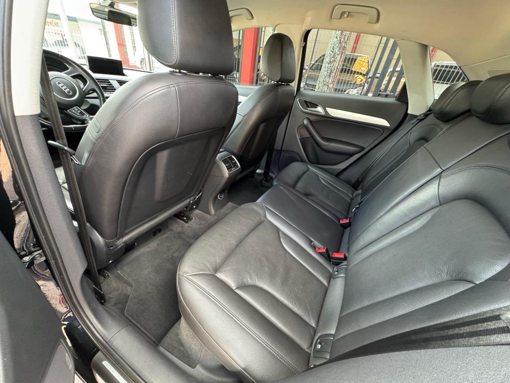 AUDI Q3 - Foto