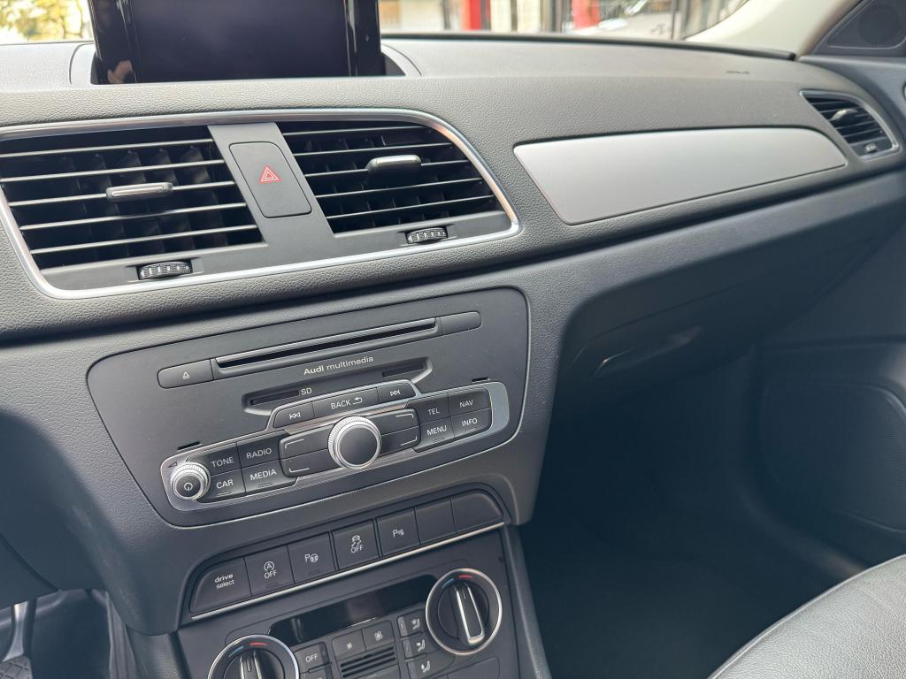 AUDI Q3 - Foto