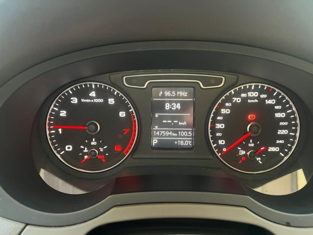 AUDI Q3 - Foto