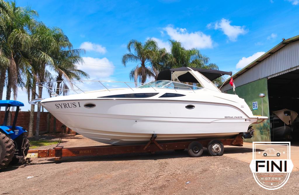 BAYLINER 215