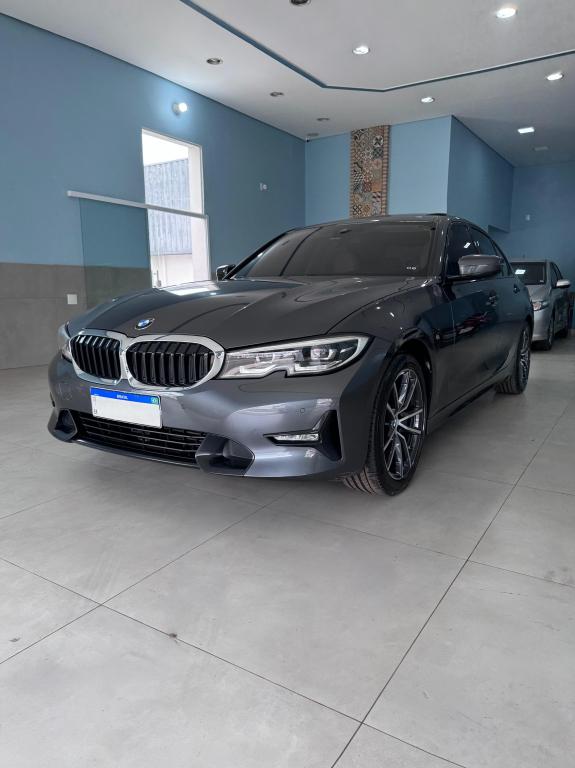BMW 320I - Foto