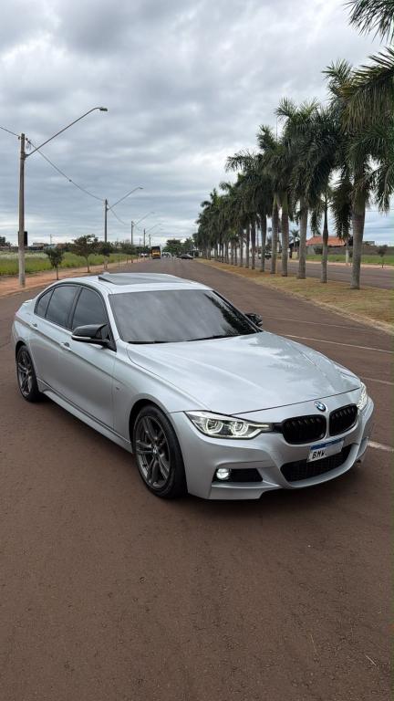 BMW 320I