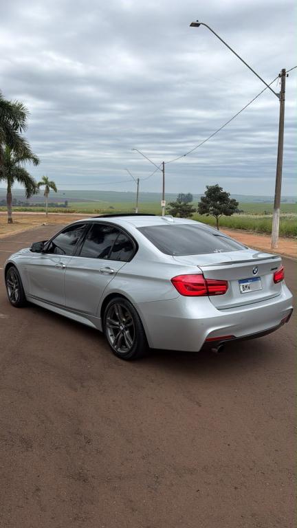 BMW 320I - Foto