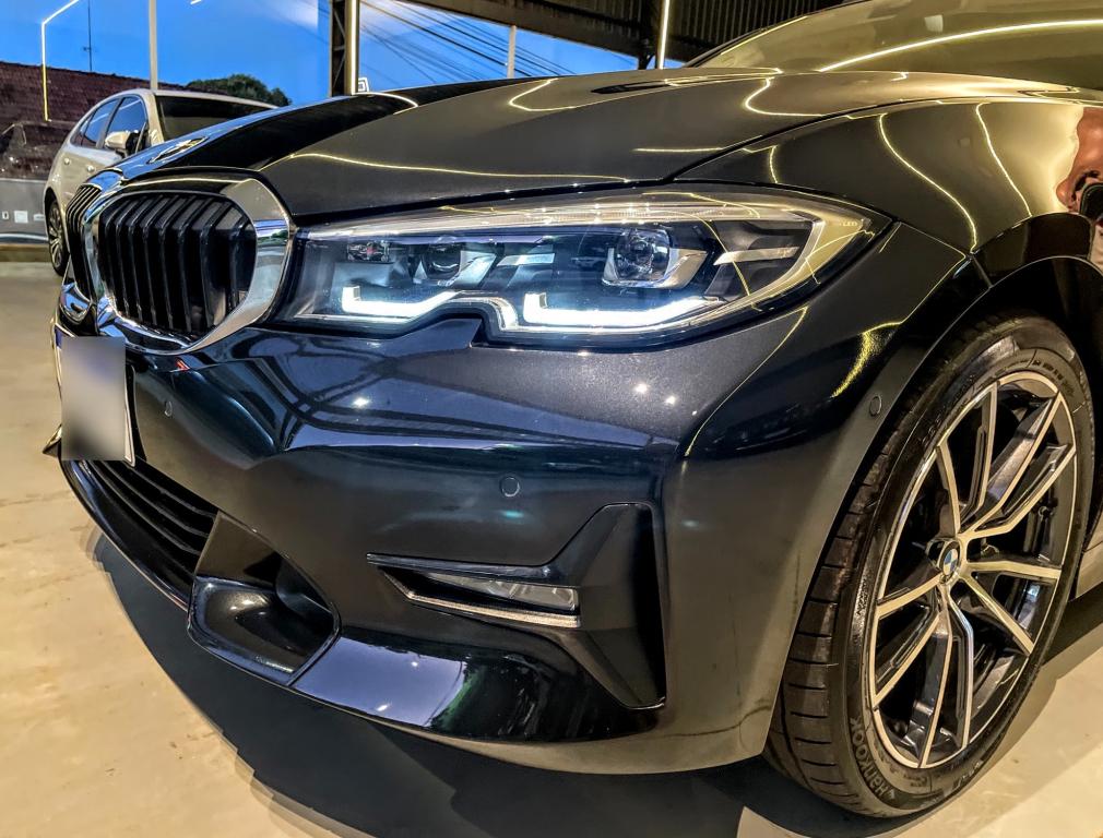 BMW 320I - Foto