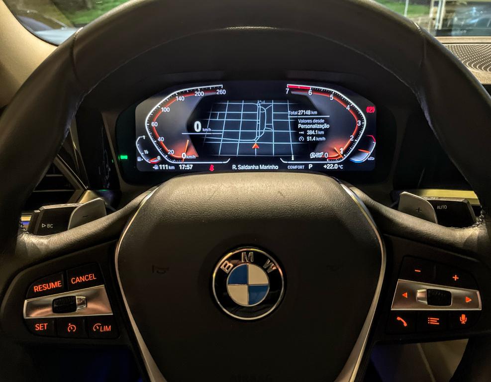 BMW 320I - Foto