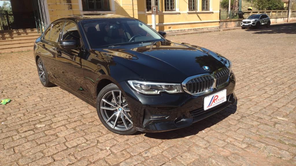 BMW 320I