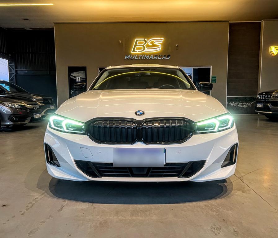 BMW 320I - Foto
