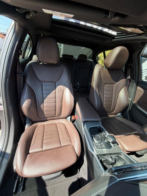 BMW 320I - Foto