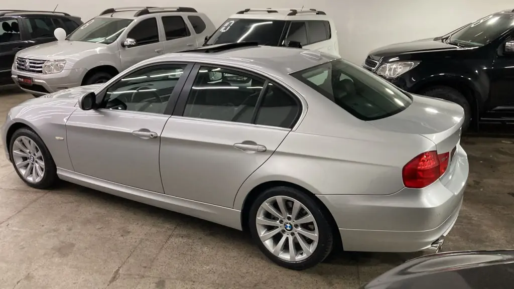 BMW 325I - Foto