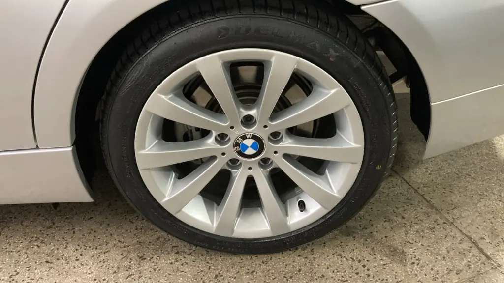 BMW 325I - Foto
