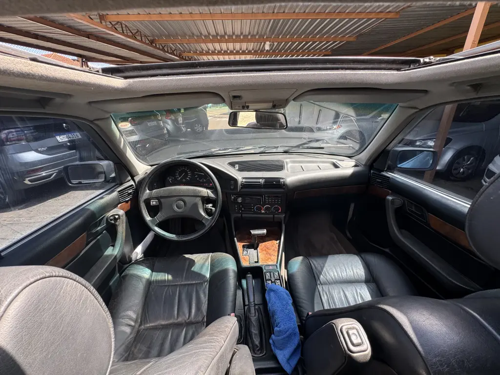 BMW 540I - Foto