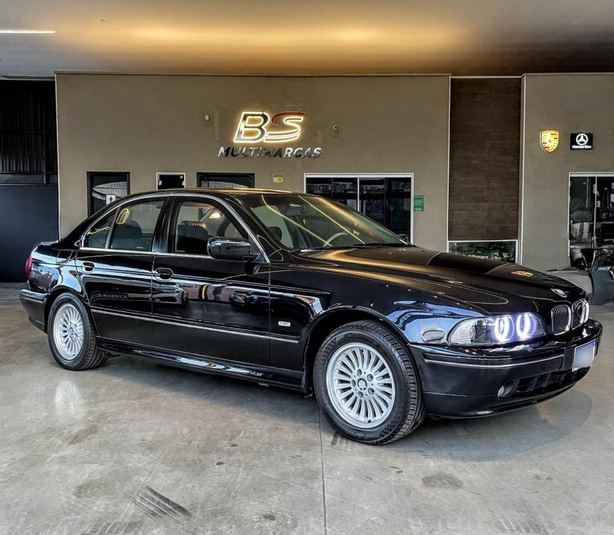 BMW 540I - Foto