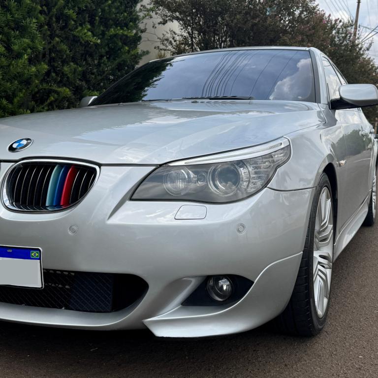 BMW 550I - Foto