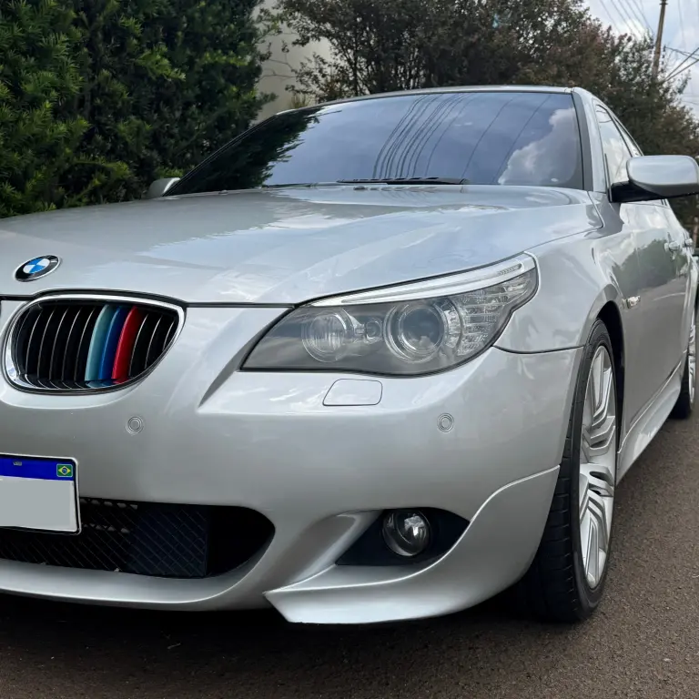 BMW 550I - Foto