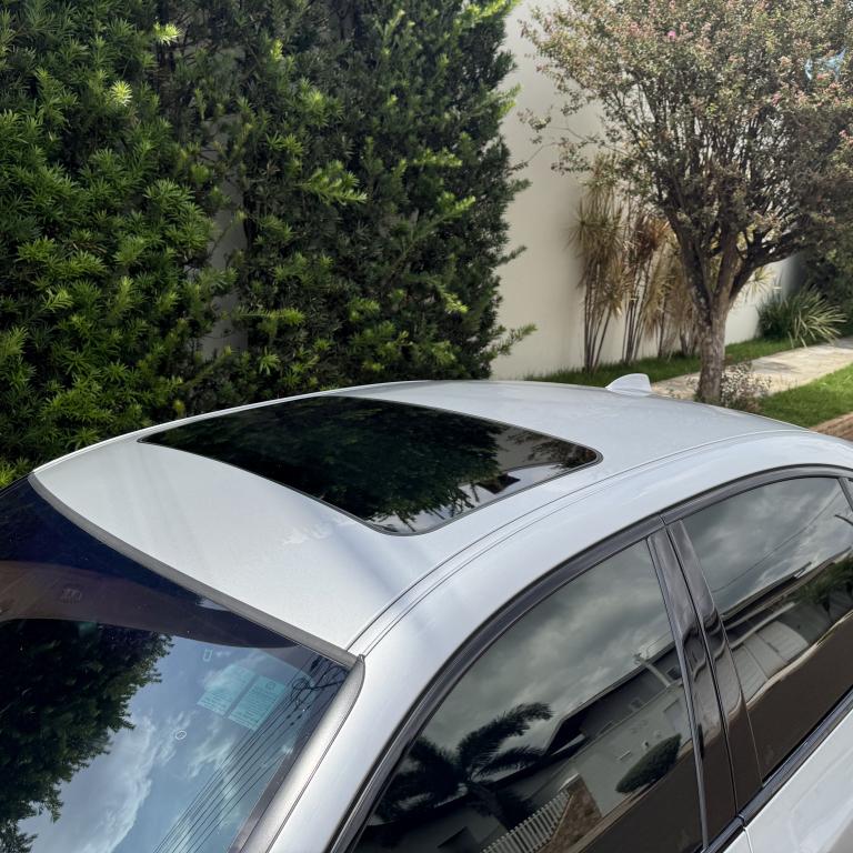 BMW 550I - Foto