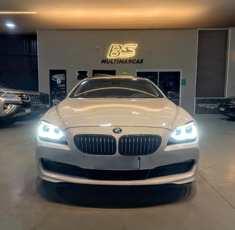 BMW 650I - Foto