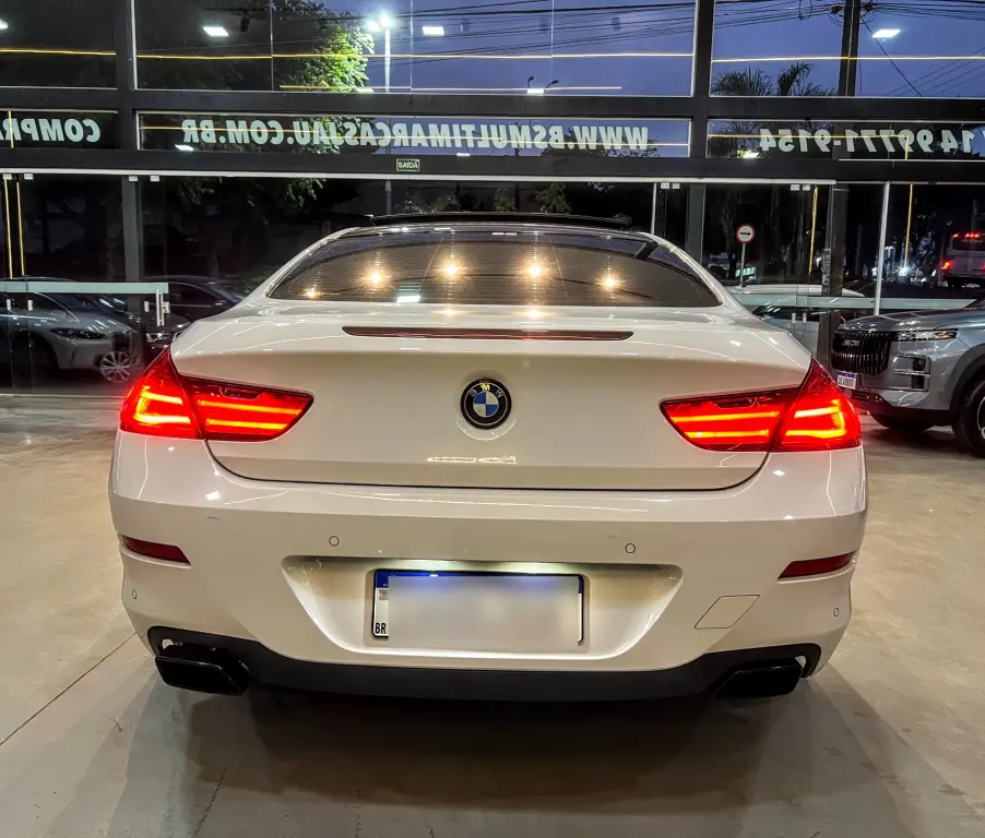 BMW 650I - Foto