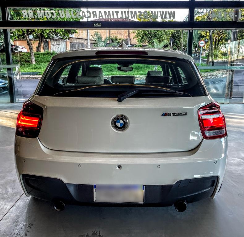 BMW M 135I - Foto