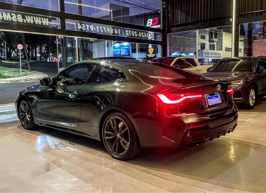BMW M 440I - Foto