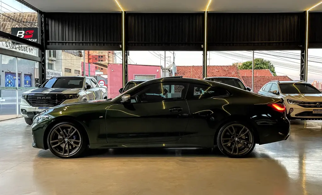 BMW M 440I - Foto