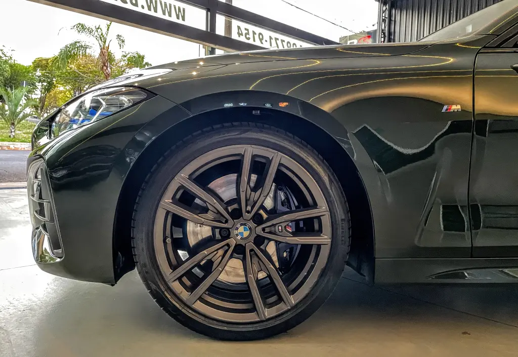 BMW M 440I - Foto