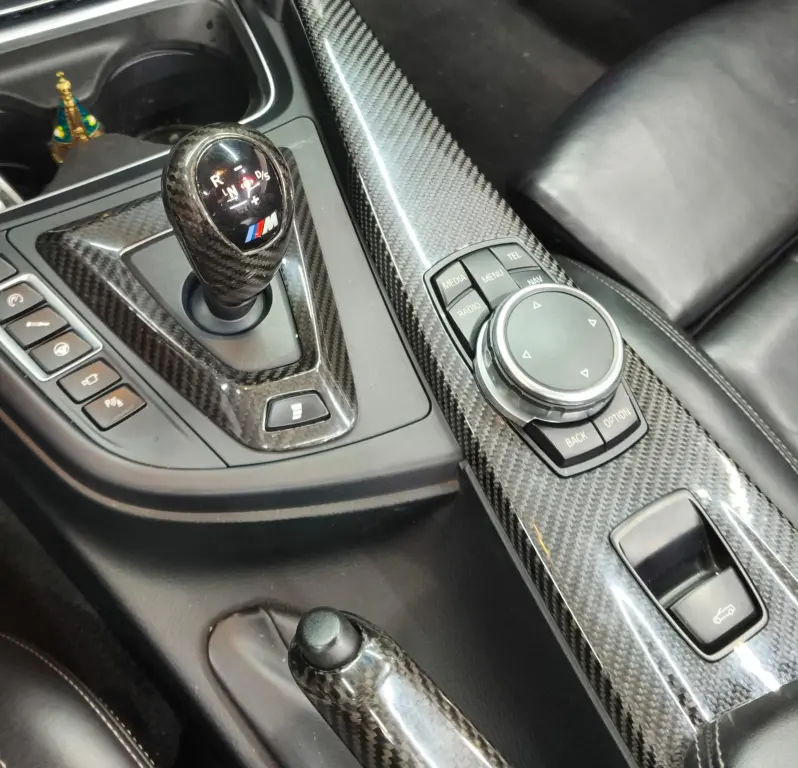 BMW M4 - Foto