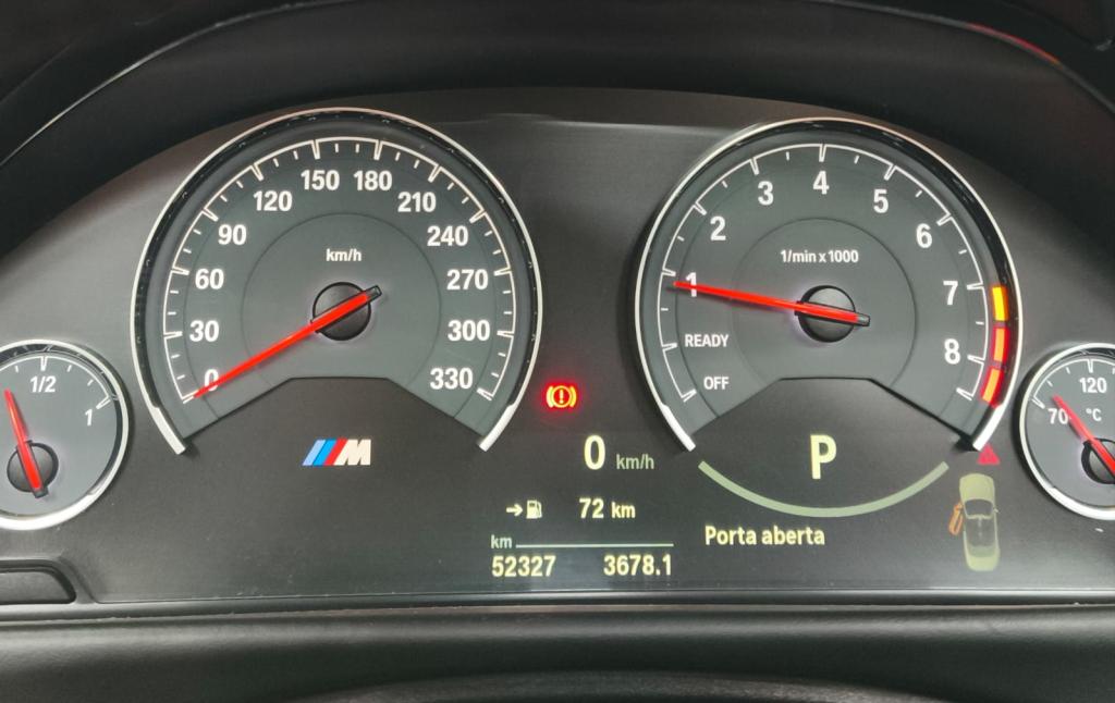 BMW M4 - Foto