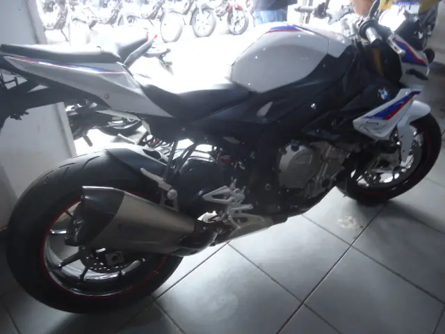 BMW S 1000 R - Foto
