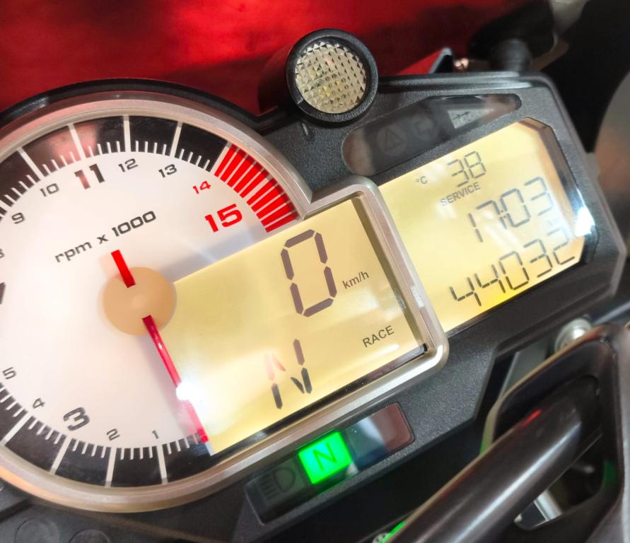 BMW S 1000 RR - Foto