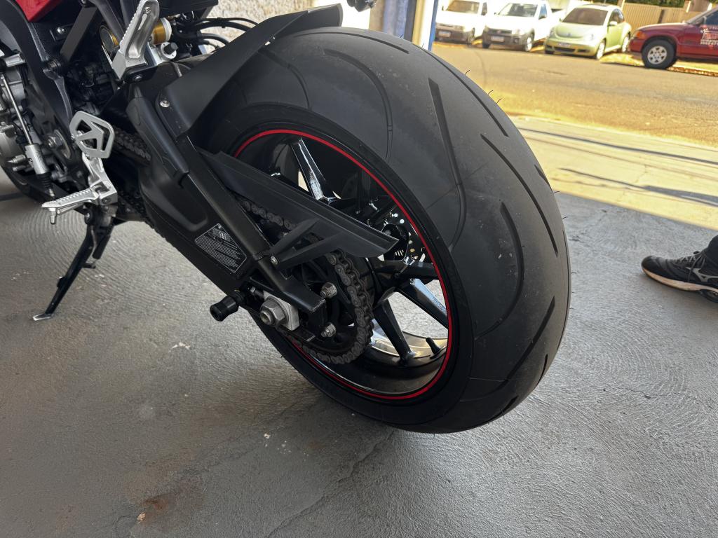 BMW S 1000 RR - Foto