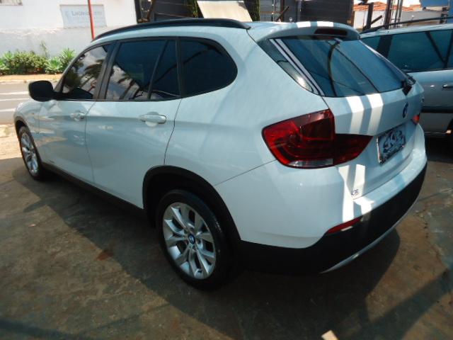 BMW X1 - Foto