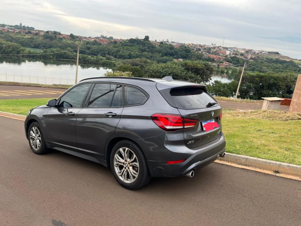 BMW X1 - Foto