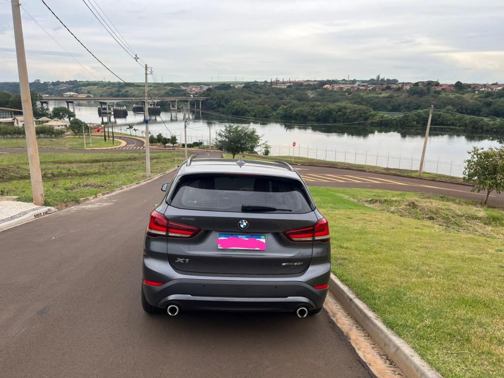 BMW X1 - Foto