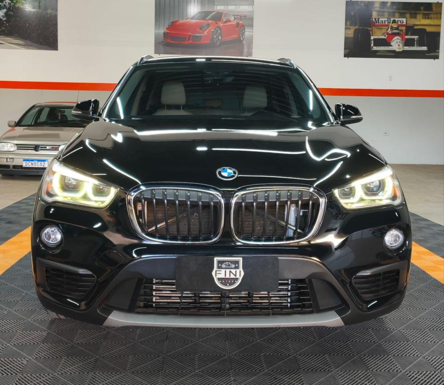 BMW X1 - Foto