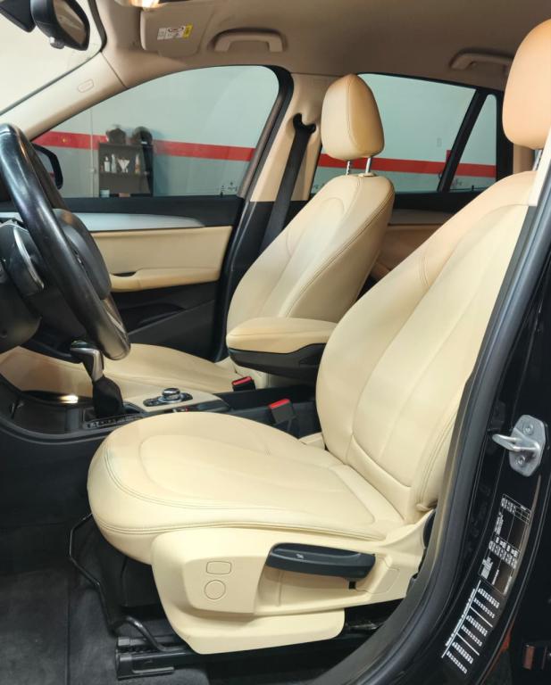 BMW X1 - Foto