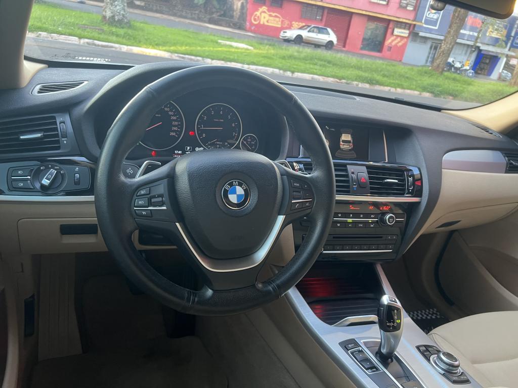 BMW X3 - Foto
