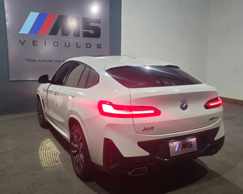 BMW X4 - Foto