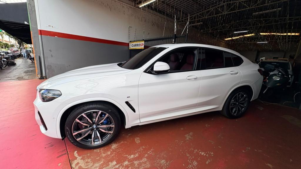 BMW X4 - Foto