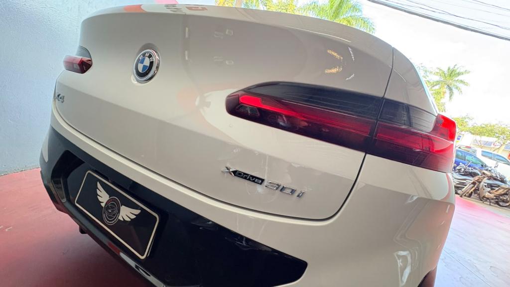 BMW X4 - Foto